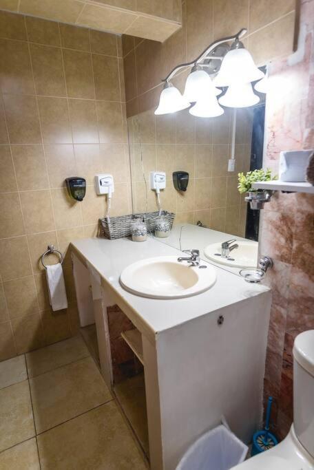 Departamento Grande Con 2 Recamaras Con Aire 5 Camas Wifi 115Mb, Cocina .Cochera Techada, #4 Сьюдад-Вальес Экстерьер фото
