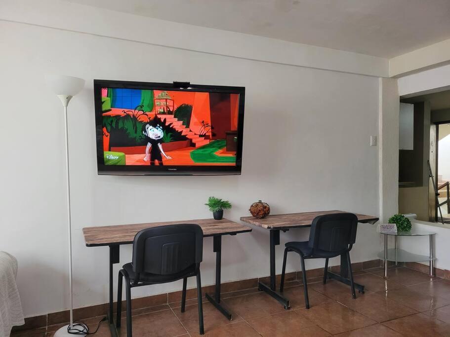 Departamento Grande Con 2 Recamaras Con Aire 5 Camas Wifi 115Mb, Cocina .Cochera Techada, #4 Сьюдад-Вальес Экстерьер фото